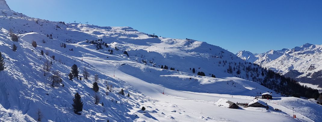 Die Pisten laden zum Carven ein.