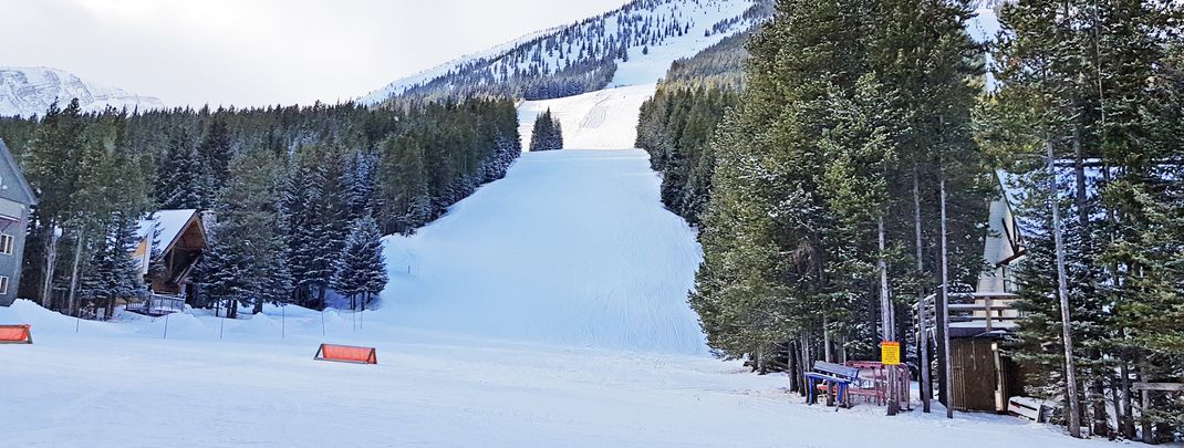 In Castle Mountain gibt es überwiegend steile und schwierige Abfahrten.