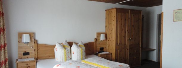 Doppelzimmer VOLLHOLZ