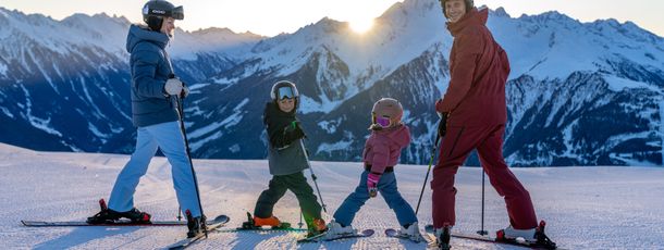 Familien können im ganzen Skigebiet einiges erleben.