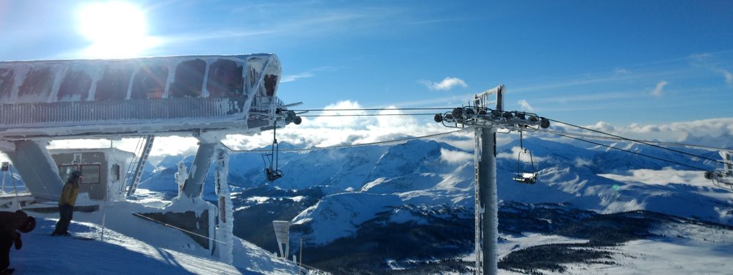 Sonne satt und reichlich Schnee erwarten dich im Sunshine Village