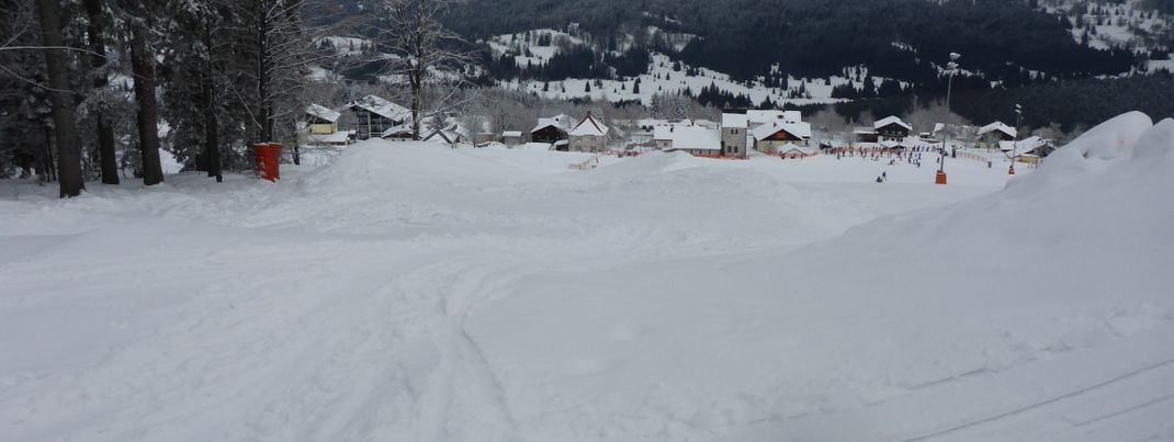 Oberhalb des kleinen Almberglifts steht eine geshapede Funslope für alle Freestyler bereit