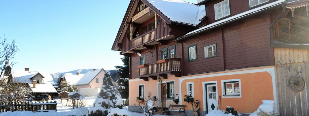 Unser Ferienhaus mit Skiraum