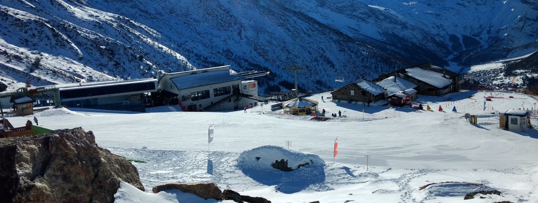 At Kreuzboden you can find a restaurant and a kids area