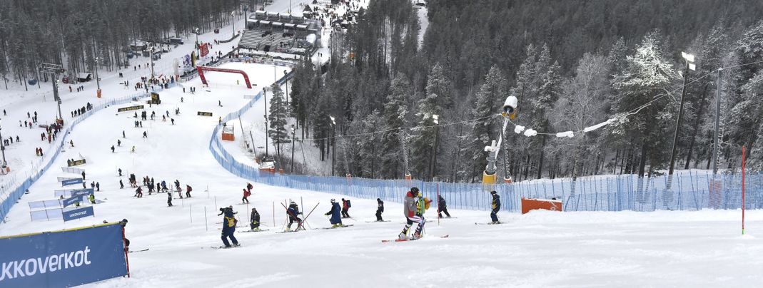 Der Slalom in Levi findet auf der schwarzen Piste 'Black Levi' statt.