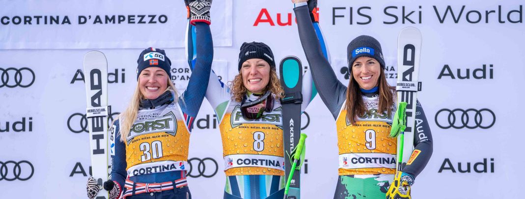 Sieg für Ilka Stuhec vor Kajsa Vickhoff Lie und Elena Curtoni.