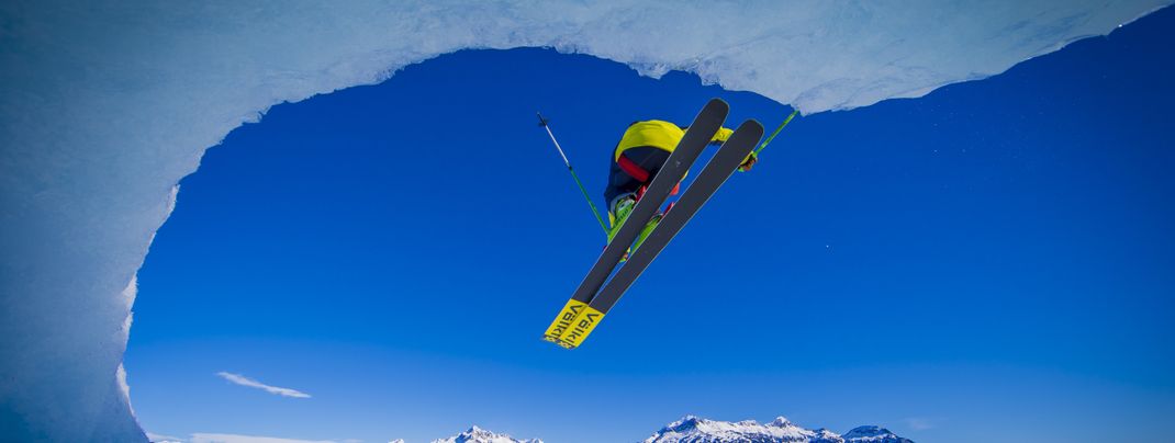 Spektakuläre Stunts erwartet die Besucher in Face of Winter, dem neuen Streifen von Warren Miller.