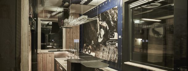 Silva Peak Residences Bar Therion