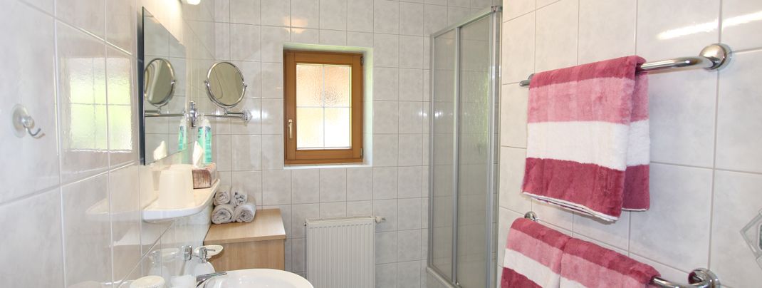 Appartement für 2-5 Personen - Badezimmer
