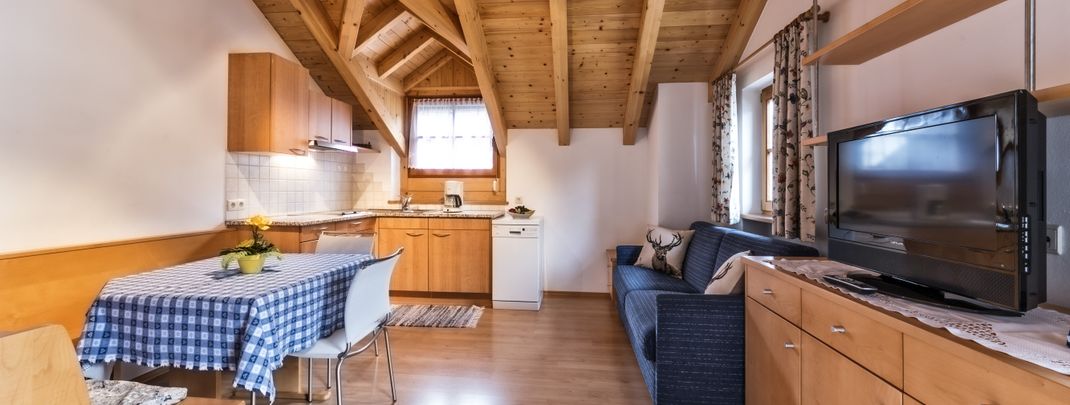 Holidays in Alta Pusteria.Our comfortable holiday apartments are in the centre of San Candido, and offer a convenient alternative for families or individuals looking for more independence.This picturesque village in the Alta Val Pusteria is an ideal base for tours and hikes in the local area, or just a wonderfully peaceful place to rest and relax.Our holiday apartments in San Candido allow you to feel completely free and at ease.