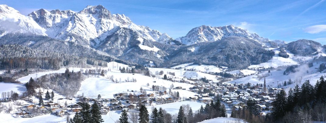 Die Region Hochkönig ist tief verschneit, daher startet man in Dienten vorzeitig am 1. Advent mit einem Wochenendbetrieb in die neue Saison.