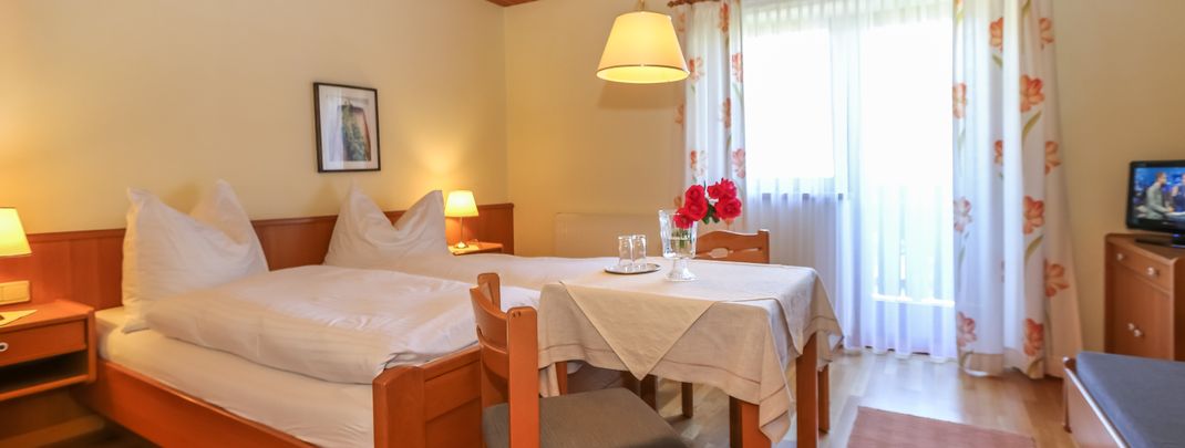 Detaillierte Infos zur Unterkunft Hotel-Pension Dorfcafe