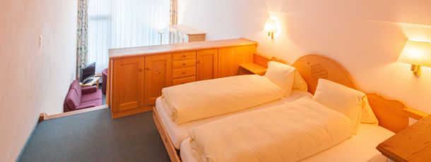 General information about your stay at Hotel Chesa Surlej