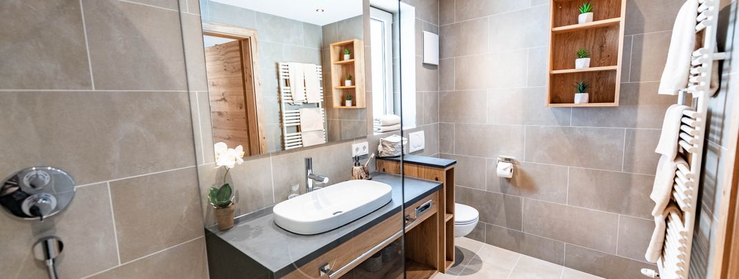 Badezimmer mit Dusche Type 3 Superior Plus / Type 7 Superior