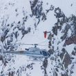 Beim Heliski erreichst du unbefahrene Neuschneepisten absteis der üblichen Freeride-Routen.