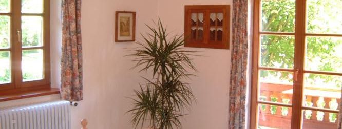 Schlafzimmer mit Balkon