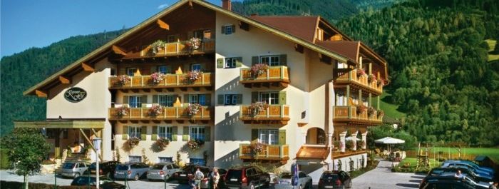 Detaillierte Infos zur Unterkunft Hotel Kaprunerhof