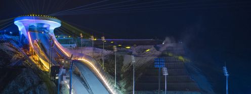 Das Design der neuen Olympiaschanze in Peking ähnelt einem traditionellen Ruyi-Zepter, einem chinesischen Talisman.