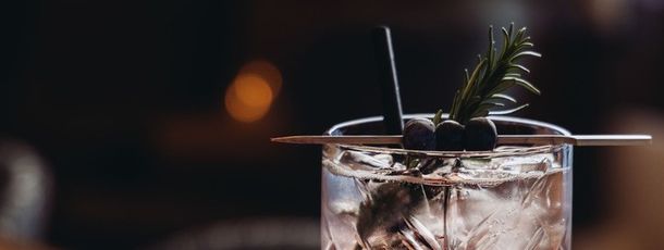 Cocktails in der Herzstück Bar