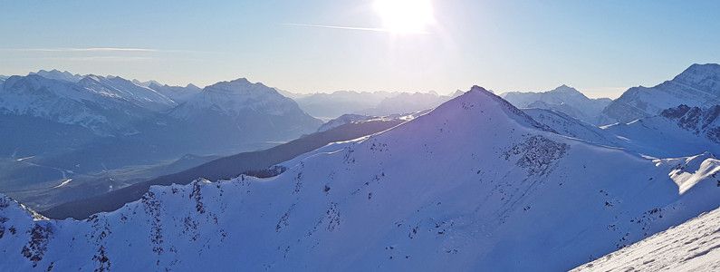 Die durchschnittliche Schneehöhe in Marmot Basin beträgt 114 cm