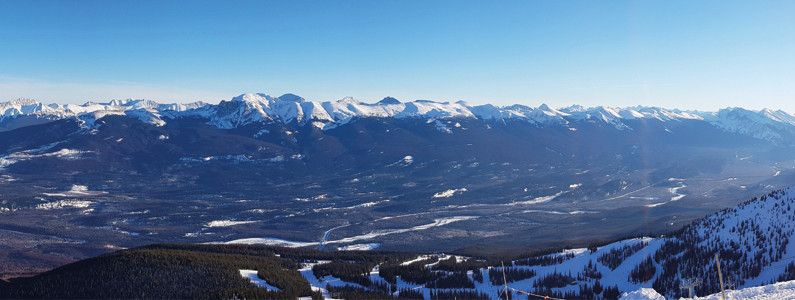 Stunning view of the Rocky Mountains.