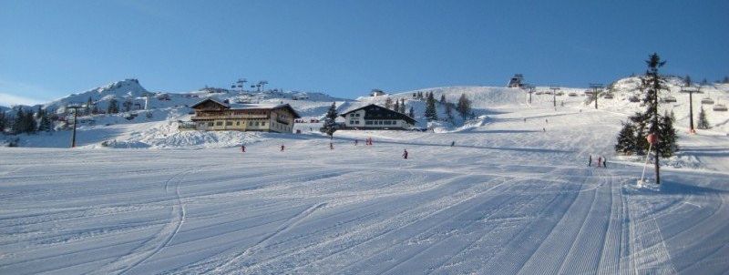 Die rot markierten Pisten in Flachau sind eher moderat. Könner sind in den beiden anderen Teilskigebieten besser aufgehoben.