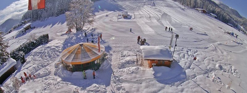 Entspanntes Skivergnügen auf fast leeren Pisten erwartet die Wintersportler in Mitterland.