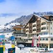 Romantik & Spa Alpen-Herz LadisDirekt neben der Seilbahnstation und Skipiste!