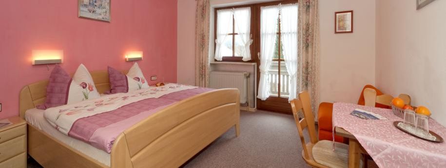 General information about your stay at Pension König Gästezimmer Ferienwohnung