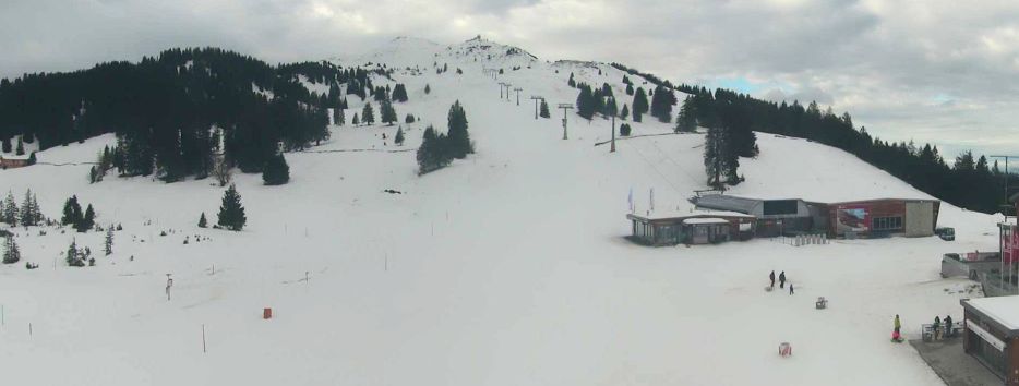 Winterwandern erlaubt, Skifahren verboten: Das gilt aktuell im Skigebiet Flumserberg.