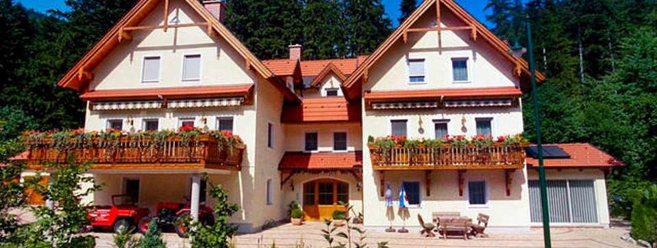 **Haus Lenz** Ferienwohnungen