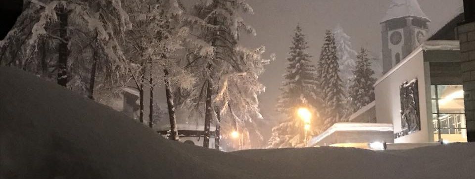 Zermatt ist seit Montagabend von der Außenwelt abgeschnitten.