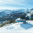 Child-friendly lifts: In this ski resort you ride exclusively on comfortable chairlifts with flat exits, which can also be mastered by youngsters without any problems.