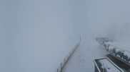 Archiviertes Webcam Bild: Sölden Rettenbachgletscher: Weltcupstrecke an der Schwarze Schneid Bahn am 10.06.2026 um 08:51 Uhr