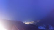 Archiviertes Webcam Bild: Sölden Rettenbachgletscher: Weltcupstrecke an der Schwarze Schneid Bahn am 10.10.2026 um 06:44 Uhr