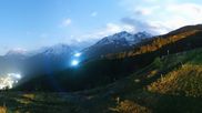 Archiviertes Webcam Bild: Hochsölden: Blick aufs Dorf am 28.05.2026 um 02:46 Uhr