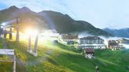Archiviertes Webcam Bild: Hochsölden: Blick aufs Dorf am 02.07.2026 um 02:21 Uhr