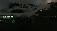 Archiviertes Webcam Bild: Sölden: Tiefenbachgletscher Talstation und Parkplatz am 28.05.2026 um 02:09 Uhr