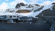 Archived webcam image showing Tiefenbachgletscher Sölden on 7 Jun 2026 at 07:07