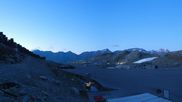 Archiviertes Webcam Bild: Sölden: Tiefenbachgletscher Talstation und Parkplatz am 12.07.2026 um 04:15 Uhr
