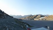 Archived webcam image showing Tiefenbachgletscher Sölden on 5 Aug 2026 at 07:58