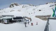 Archiviertes Webcam Bild: Sölden: Tiefenbachgletscher Talstation und Parkplatz am 24.03.2026 um 10:26 Uhr