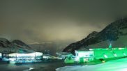 Archiviertes Webcam Bild: Sölden Rettenbachgletscher: Weltcuptribüne und Talstation am 13.04.2026 um 02:06 Uhr