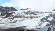 Archived webcam image showing Rettenbachgletscher Sölden on 17 Jun 2026 at 07:05