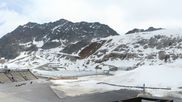 Archived webcam image showing Rettenbachgletscher Sölden on 17 Jun 2026 at 12:05
