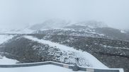 Archiviertes Webcam Bild: Sölden Rettenbachgletscher: Weltcuptribüne und Talstation am 10.06.2026 um 16:12 Uhr