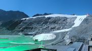Archiviertes Webcam Bild: Sölden Rettenbachgletscher: Weltcuptribüne und Talstation am 01.10.2026 um 02:27 Uhr