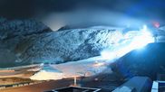 Archiviertes Webcam Bild: Sölden Rettenbachgletscher: Weltcuptribüne und Talstation am 12.10.2026 um 00:53 Uhr
