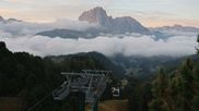 Archived webcam image showing Col Raiser on 18 Sep 2026 at 07:03