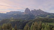 Archived webcam image showing Top Station Alpe di Siusi on 4 Jun 2026 at 06:52